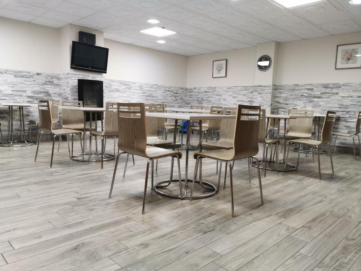 גטינו Auberge De La Gare מראה חיצוני תמונה