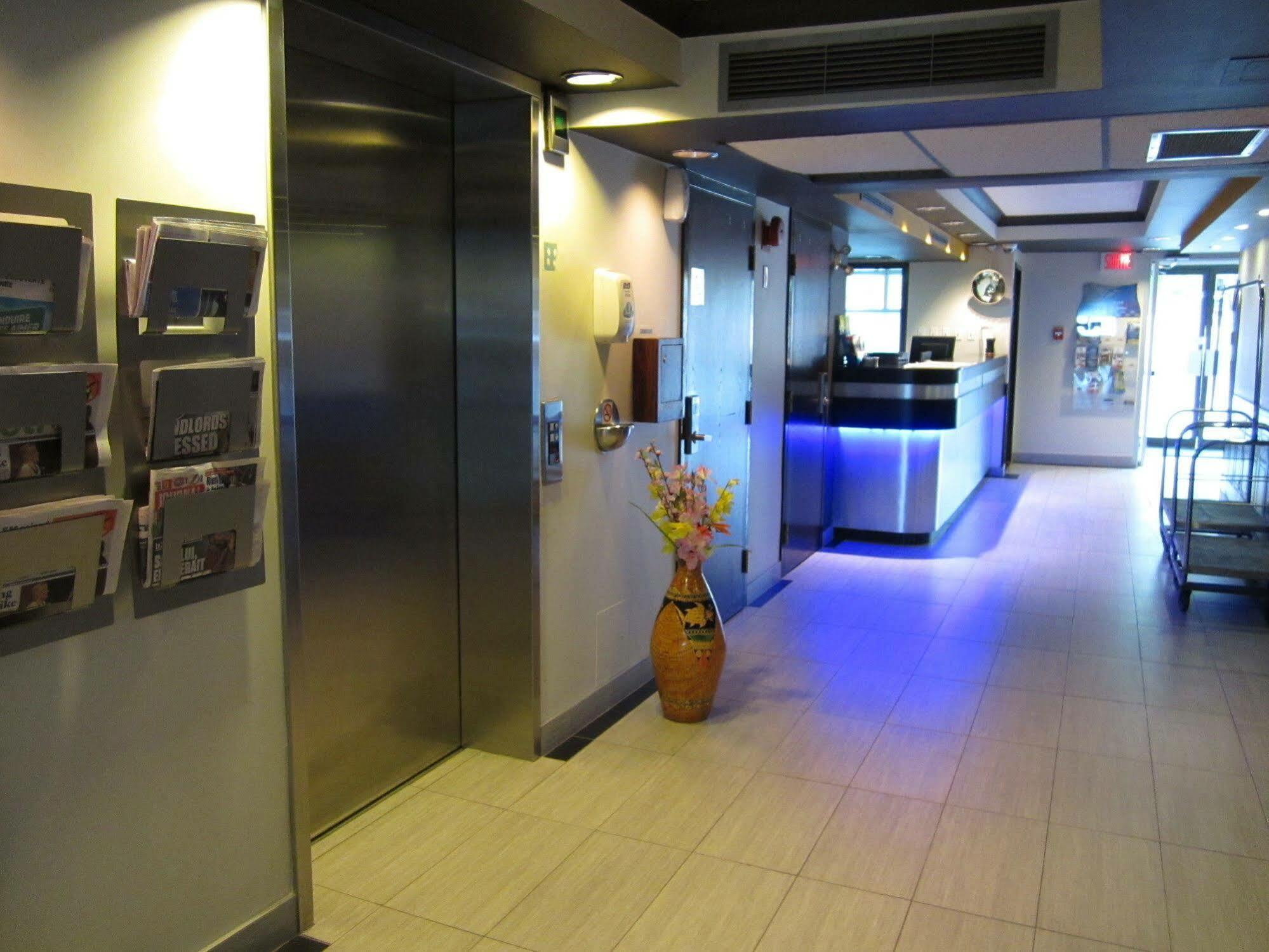 גטינו Auberge De La Gare מראה חיצוני תמונה